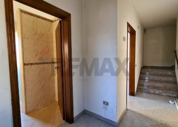 Hall / corridoio - Casa semi indipendente VIA DELLE COLMATE
 
38, Fucecchio - foto 14