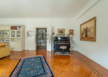 Soggiorno - Appartamento Via Della Mendola
 
28, Roma - foto 9