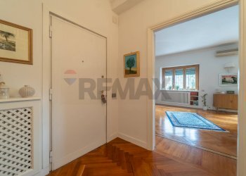 Hall / corridoio - Appartamento Via Della Mendola
 
28, Roma - foto 26