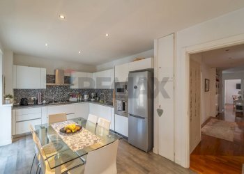 Cucina - Appartamento Via Della Mendola
 
28, Roma - foto 39