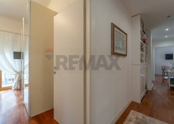 Hall / corridoio - Appartamento Via Della Mendola
 
28, Roma - foto 54