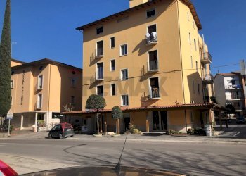 Edificio all\'aperto - Attività Commerciale Via Firenze
 
86, Perugia - foto 21