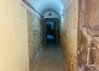 Hall / corridoio - Quadrilocale Via Vittorio Emanuele II
 
5, Marsciano - foto 2