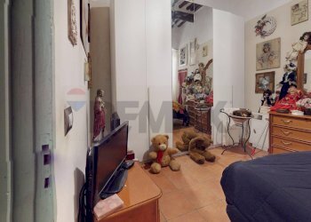 Camera / camera da letto - Quadrilocale Via Vittorio Emanuele II
 
5, Marsciano - foto 9