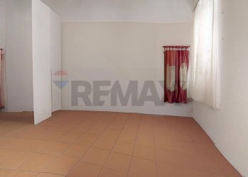 Stanza vuota - Quadrilocale Via Vittorio Emanuele II
 
5, Marsciano - foto 14