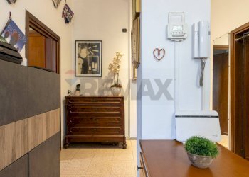 Hall / corridoio - Villa VIA AQUILEIA
 
15, Monza - foto 9