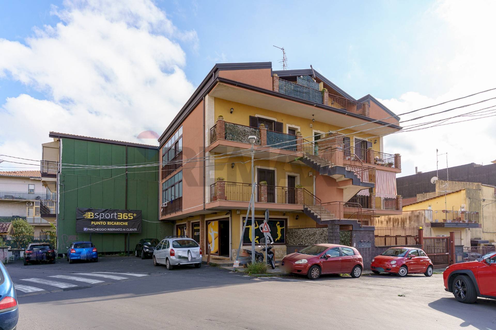 Edificio all\'aperto - Trilocale VIA SIMETO
 
SN, Misterbianco - foto 1