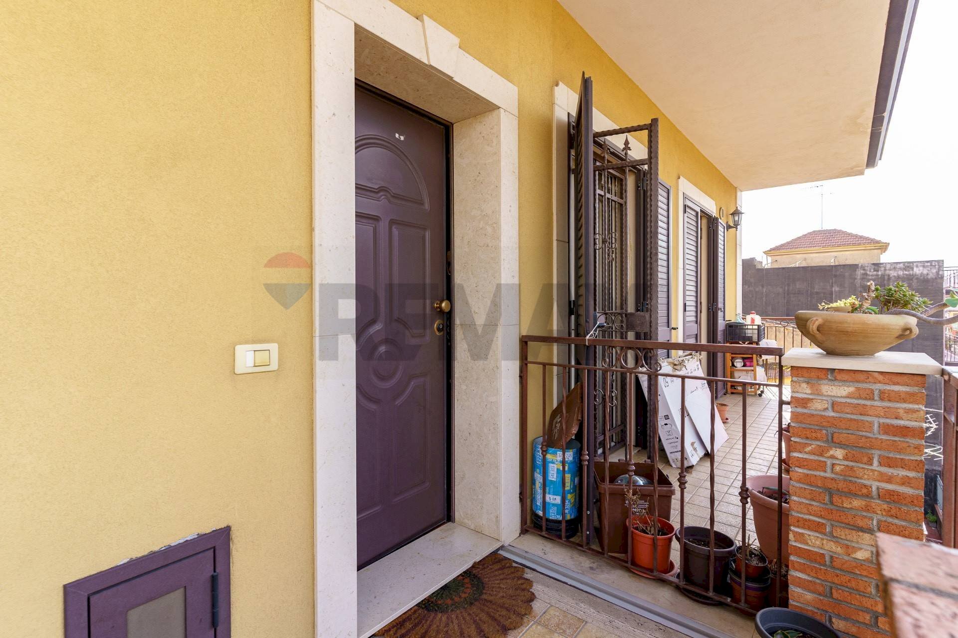 Balcone - Trilocale VIA SIMETO
 
SN, Misterbianco - foto 2