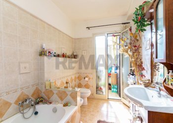 Bagno - Trilocale VIA SIMETO
 
SN, Misterbianco - foto 8