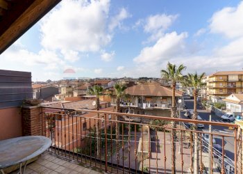 Balcone - Trilocale VIA SIMETO
 
SN, Misterbianco - foto 19