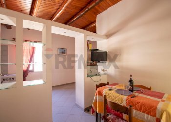 Sala da pranzo - Bilocale via Torino
 
27, Siracusa - foto 1