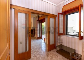 Hall / corridoio - Four-room apartment VIa Roma
 
11, San Pietro Clarenza - photo 7