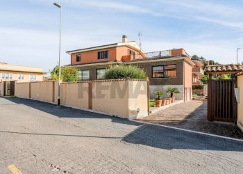 Casa all\'aperto - Villa Via Giovanni Battista Impallomeni
 
5, Roma - foto 1