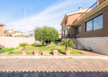 Giardino - Villa Via Giovanni Battista Impallomeni
 
5, Roma - foto 3