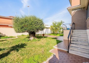 Giardino - Villa Via Giovanni Battista Impallomeni
 
5, Roma - foto 5