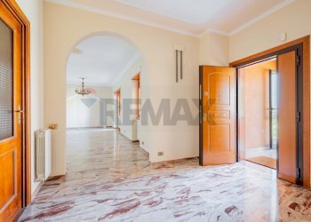 Hall / corridoio - Villa Via Giovanni Battista Impallomeni
 
5, Roma - foto 15