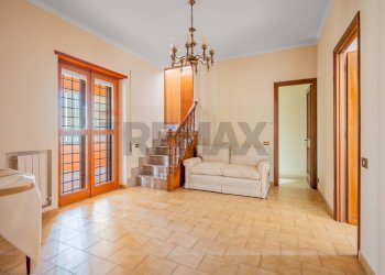 Soggiorno - Villa Via Giovanni Battista Impallomeni
 
5, Roma - foto 22