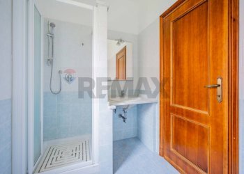 Bagno - Villa Via Giovanni Battista Impallomeni
 
5, Roma - foto 32