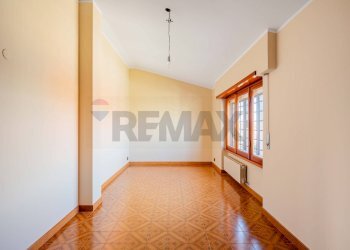 Stanza vuota - Villa Via Giovanni Battista Impallomeni
 
5, Roma - foto 38