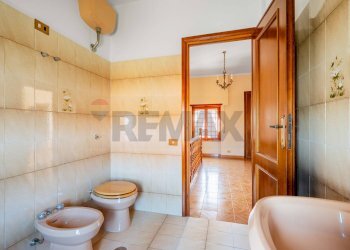 Bagno - Villa Via Giovanni Battista Impallomeni
 
5, Roma - foto 40