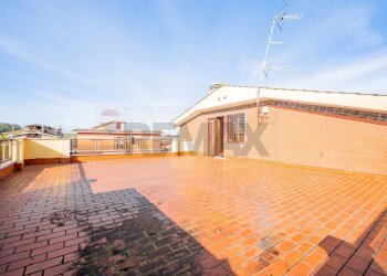 Terrazza - Villa Via Giovanni Battista Impallomeni
 
5, Roma - foto 49