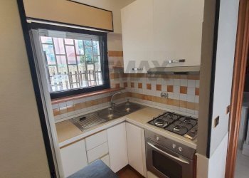 Cucina - Bilocale Via Mar Della Cina, Roma - foto 7