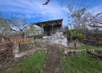 Casa all\'aperto - Terreno agricolo via Cristoforo Colombo
 
32, San Pietro Clarenza - foto 10