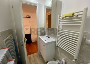 Bagno - One-room apartment Via A. Tadino
 
17, Milano - photo 13