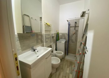 Bagno - One-room apartment Via A. Tadino
 
17, Milano - photo 15