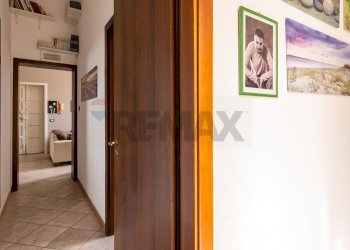 Hall / corridoio - Trilocale Via Montegrappa
 
73, Siracusa - foto 18