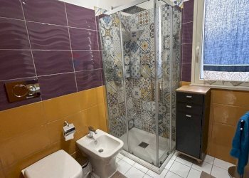 Bagno - Villa a Schiera Via Carlo Alberto
 
126, Portopalo di Capo Passero - foto 9