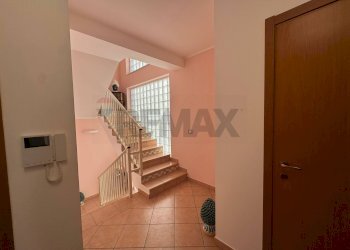 Scale - Villa a Schiera Via Carlo Alberto
 
126, Portopalo di Capo Passero - foto 48