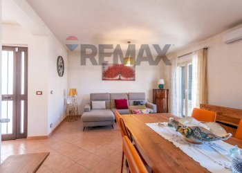 Sala da pranzo - Villa a Schiera Via Carlo Alberto
126, Portopalo di Capo Passero - foto 4
