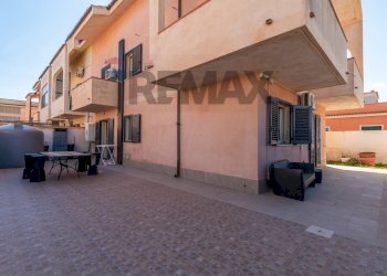 Terrazza - Villa a Schiera Via Carlo Alberto
126, Portopalo di Capo Passero - foto 15