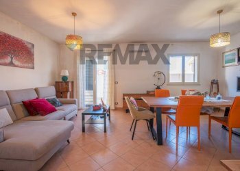 Sala da pranzo - Villa a Schiera Via Carlo Alberto
126, Portopalo di Capo Passero - foto 27