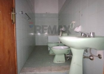 Bagno - Casa indipendente via Leon Tolstoj
 
27, Avola - foto 11