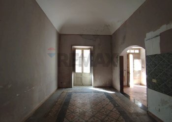 Stanza vuota - Casa indipendente via Leon Tolstoj
 
27, Avola - foto 20