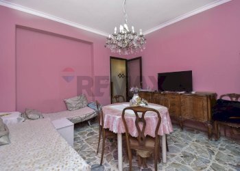 Sala da pranzo - Quadrilocale Via Carlo Forlanini
 
48, Catania - foto 8