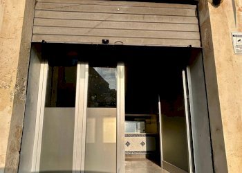 Edificio all\'aperto - Locale Commerciale viale luigi cadorna
 
48/A, Siracusa - foto 15