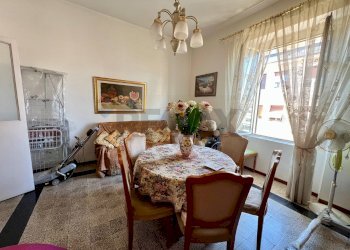 Sala da pranzo - Trilocale Via Michele Ferrara
 
20, Caserta - foto 14