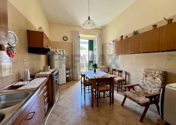 Cucina - Trilocale Via Michele Ferrara
 
20, Caserta - foto 17