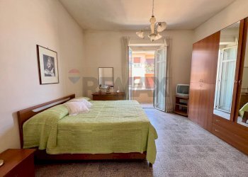 Camera / camera da letto - Trilocale Via Michele Ferrara
 
20, Caserta - foto 24