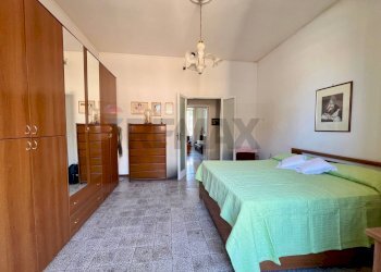 Camera / camera da letto - Trilocale Via Michele Ferrara
 
20, Caserta - foto 28