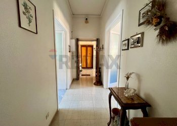 Hall / corridoio - Trilocale Via Michele Ferrara
 
20, Caserta - foto 33