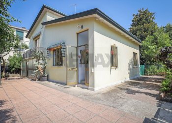 Casa all\'aperto - Casa indipendente Via G. Pascoli
 
5, Mirano - foto 1