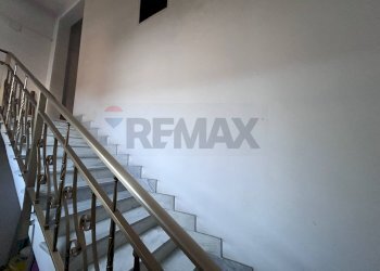 Scale - Trilocale Via Nazionale delle Puglie
 
78, Casoria - foto 3