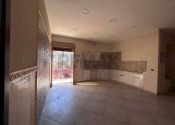 Stanza vuota - Trilocale Via Nazionale delle Puglie
 
78, Casoria - foto 8