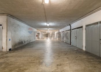 Parcheggio - Trilocale Via Raffaello Sanzio
 
9, Settimo Torinese - foto 40