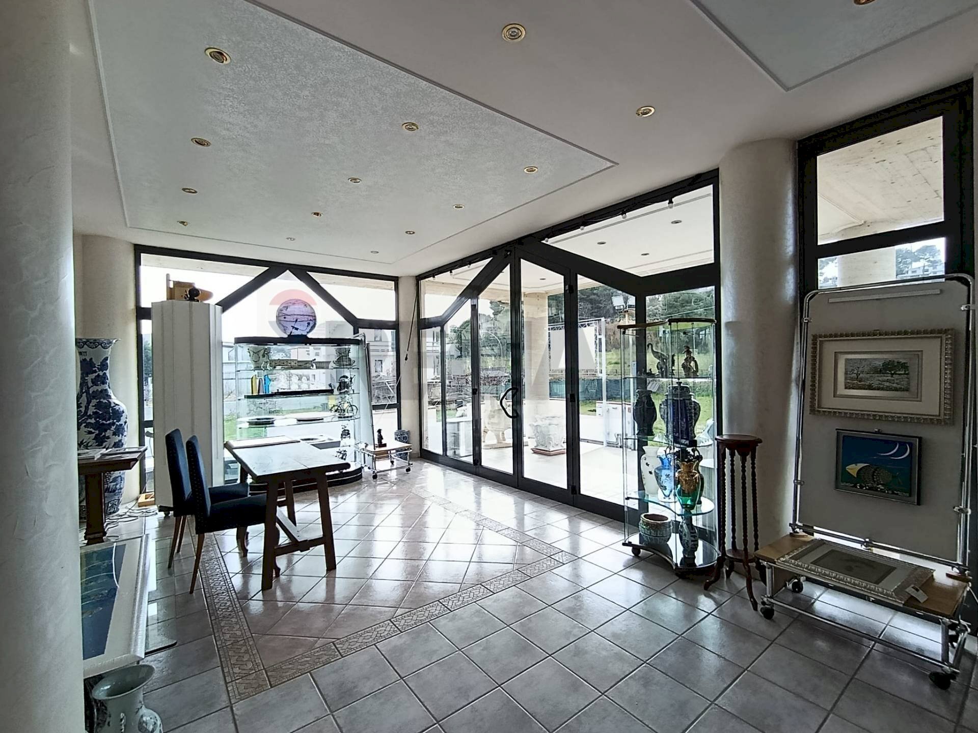 Ricezione / Lobby - Capannone Via Naz. Adriatica Nord
88B, Francavilla al Mare - foto 2