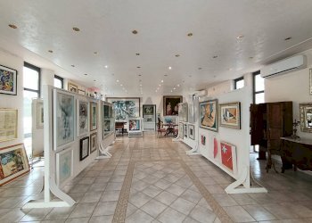 Soggiorno - Capannone Via Naz. Adriatica Nord
88B, Francavilla al Mare - foto 5